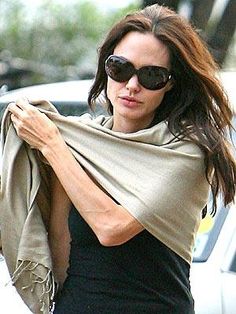 Angelina Jolie wearing pashmina